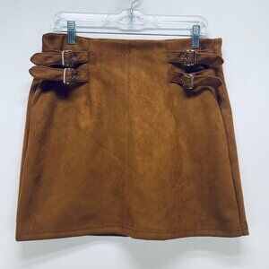 Iris Skirt Size XL Women’s faux leather suede brown with buckles Zíper
